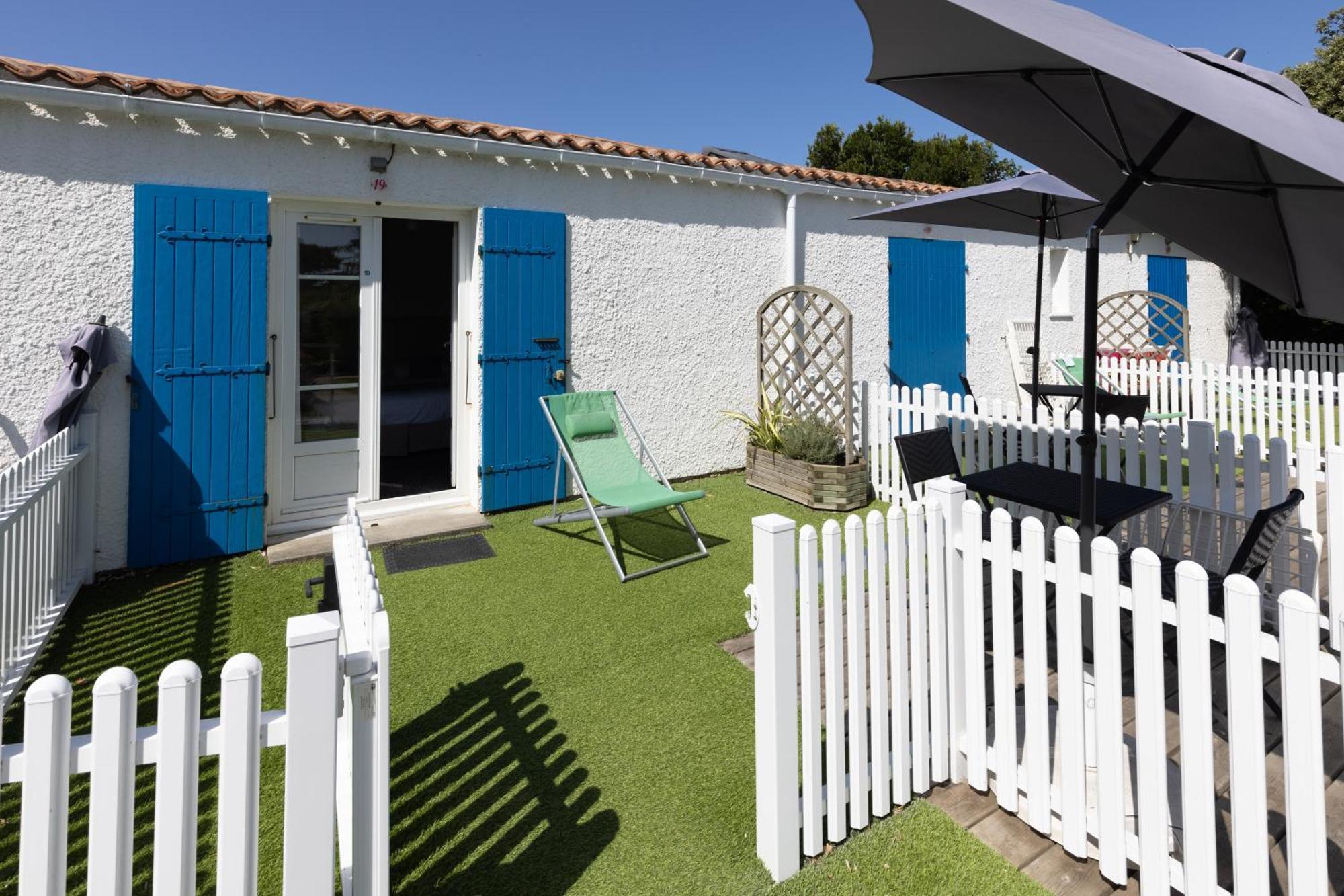 Logis Hotel De La Plage La Cotiniere Bagian luar foto